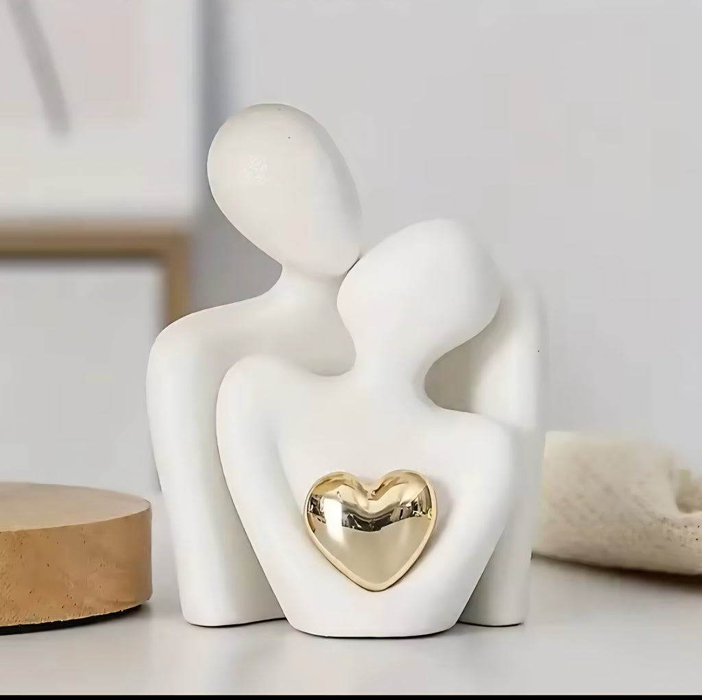 1Pc Romantic Love Embrace Statue Ornament Couple Set Bedroom Interior Decoration Valentine's Day Gift