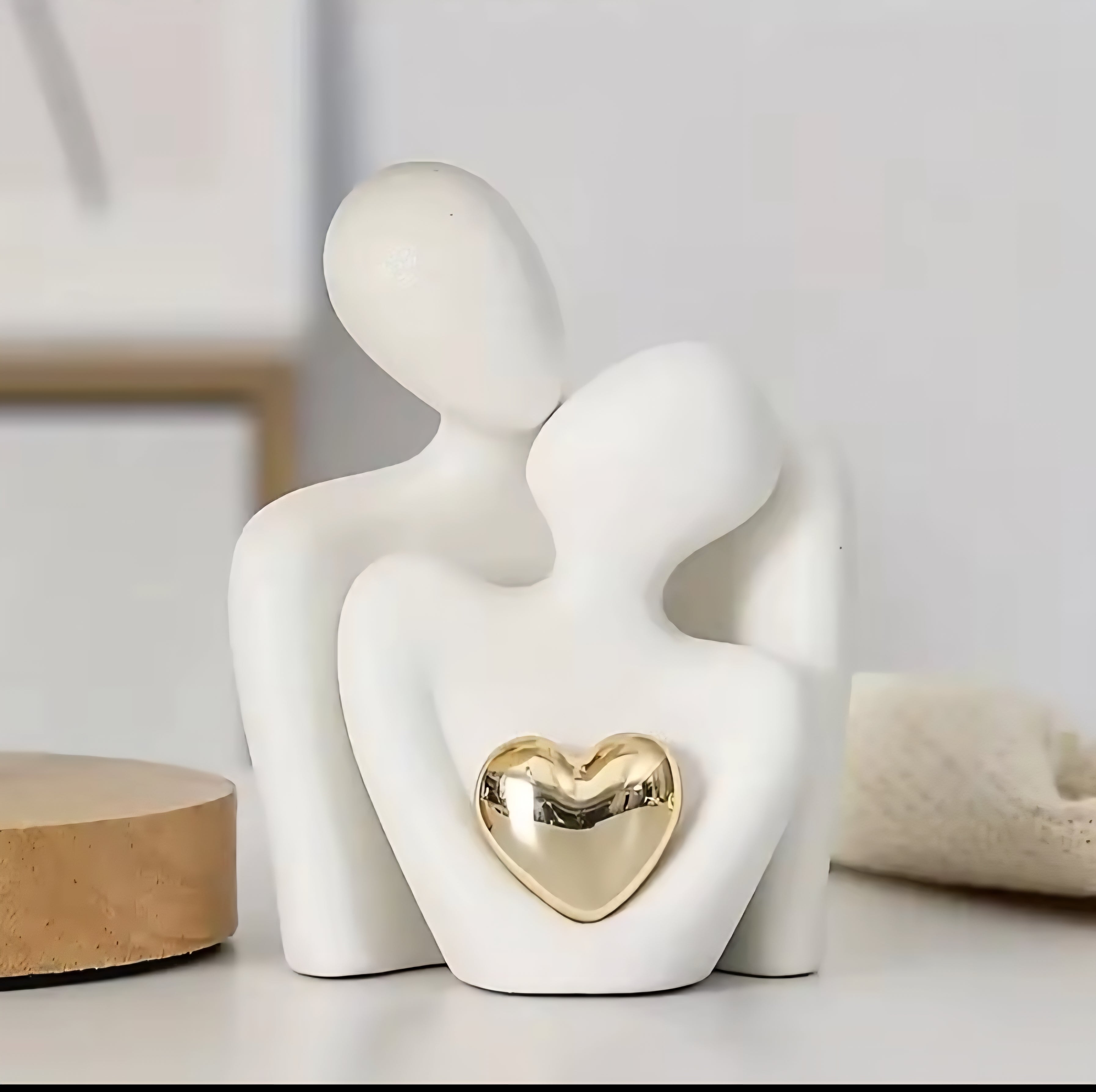 1Pc Romantic Love Embrace Statue Ornament Couple Set Bedroom Interior Decoration Valentine's Day Gift